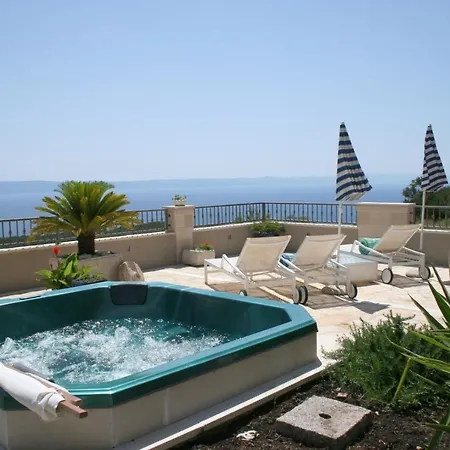 Vila Ctma212 Holiday House With Private Pool Makarská